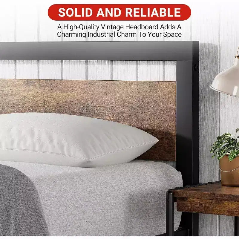 Telaio Letto Industriale in Metallo con Testiera in Legno